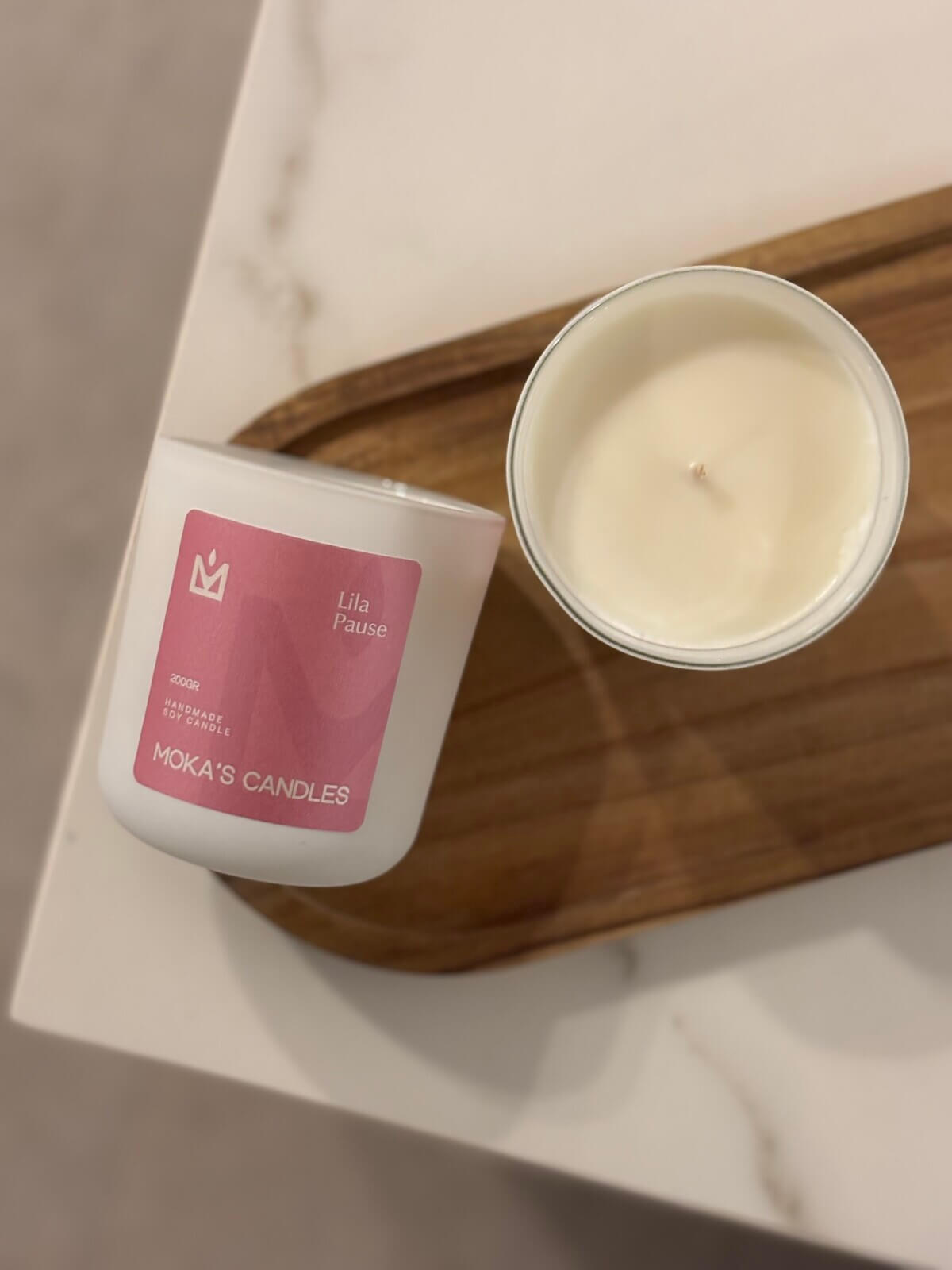 Lila pause candle